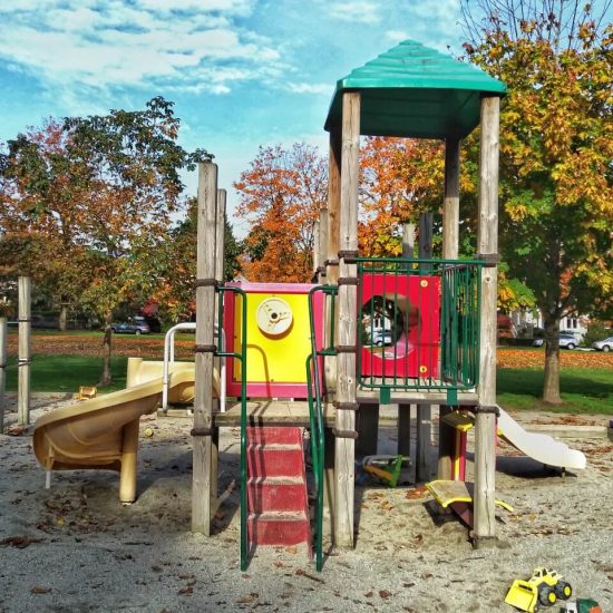 Almond Park toddler playground3
