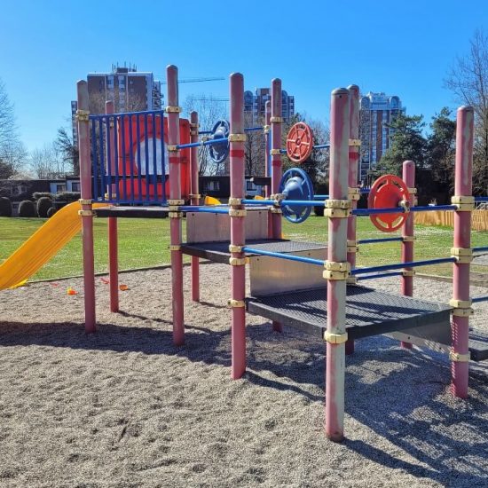 Cambie park playground2