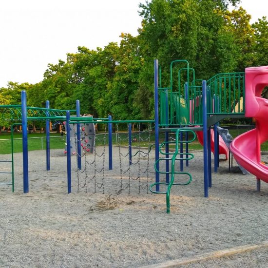 Connaught Park playground2