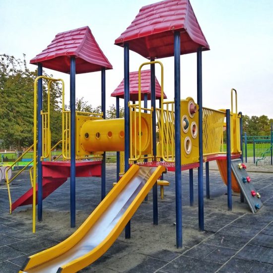 Connaught Park Toddler playground2