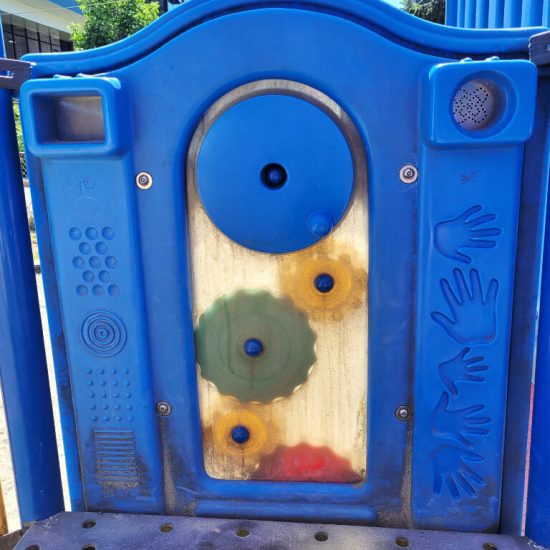 Gears panel at Falaise park playground