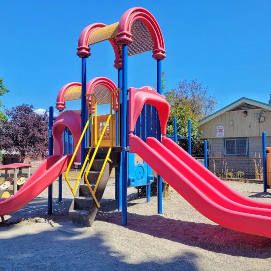 Falaise park toddler playground2