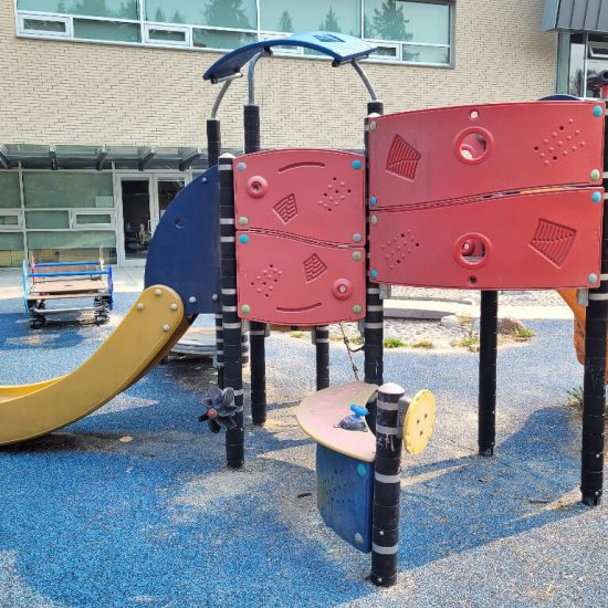 Hillcrest Riley park preschool playground4