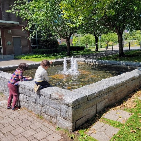 Fountain at Jim Taylor Park