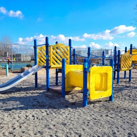 Riverfront Park playground1