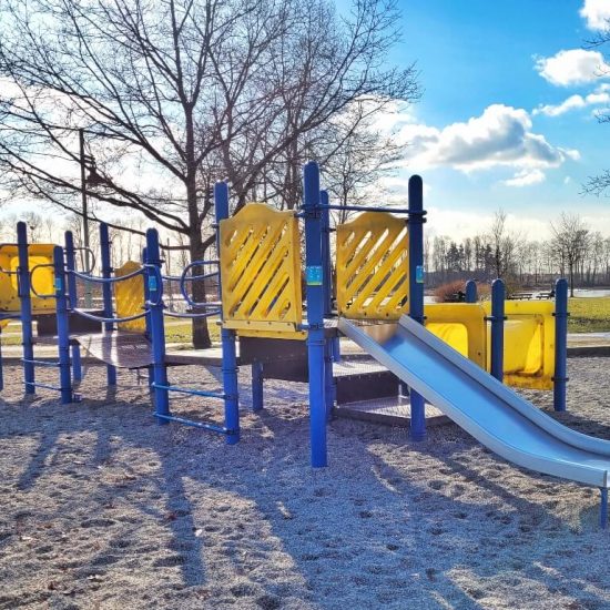 Riverfront Park playground4