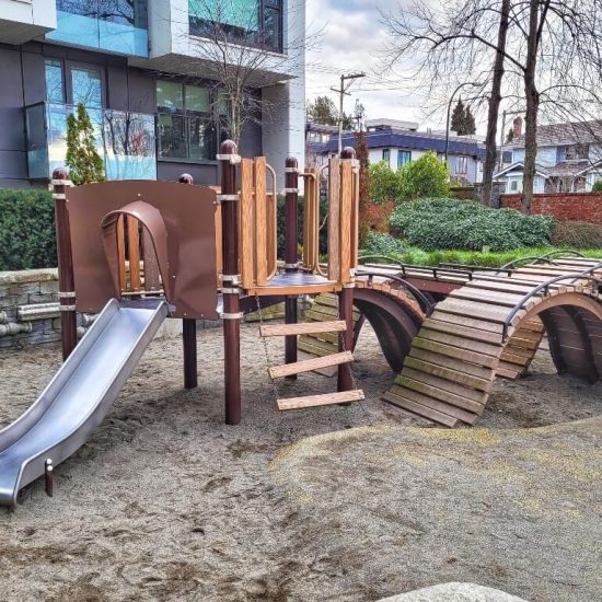 Shannon Mews Park playground1