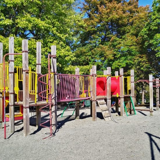 Sunnyside Park playground3