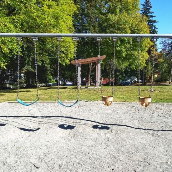 Swings at Sunnyside Park playground