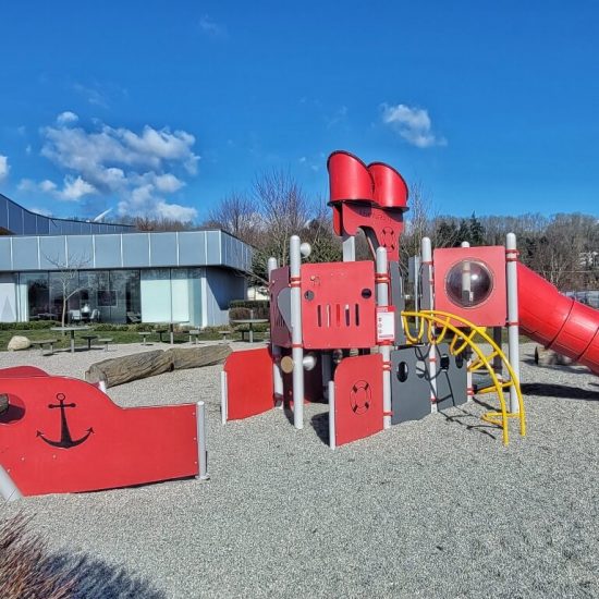 Tugboat Landing Playground4